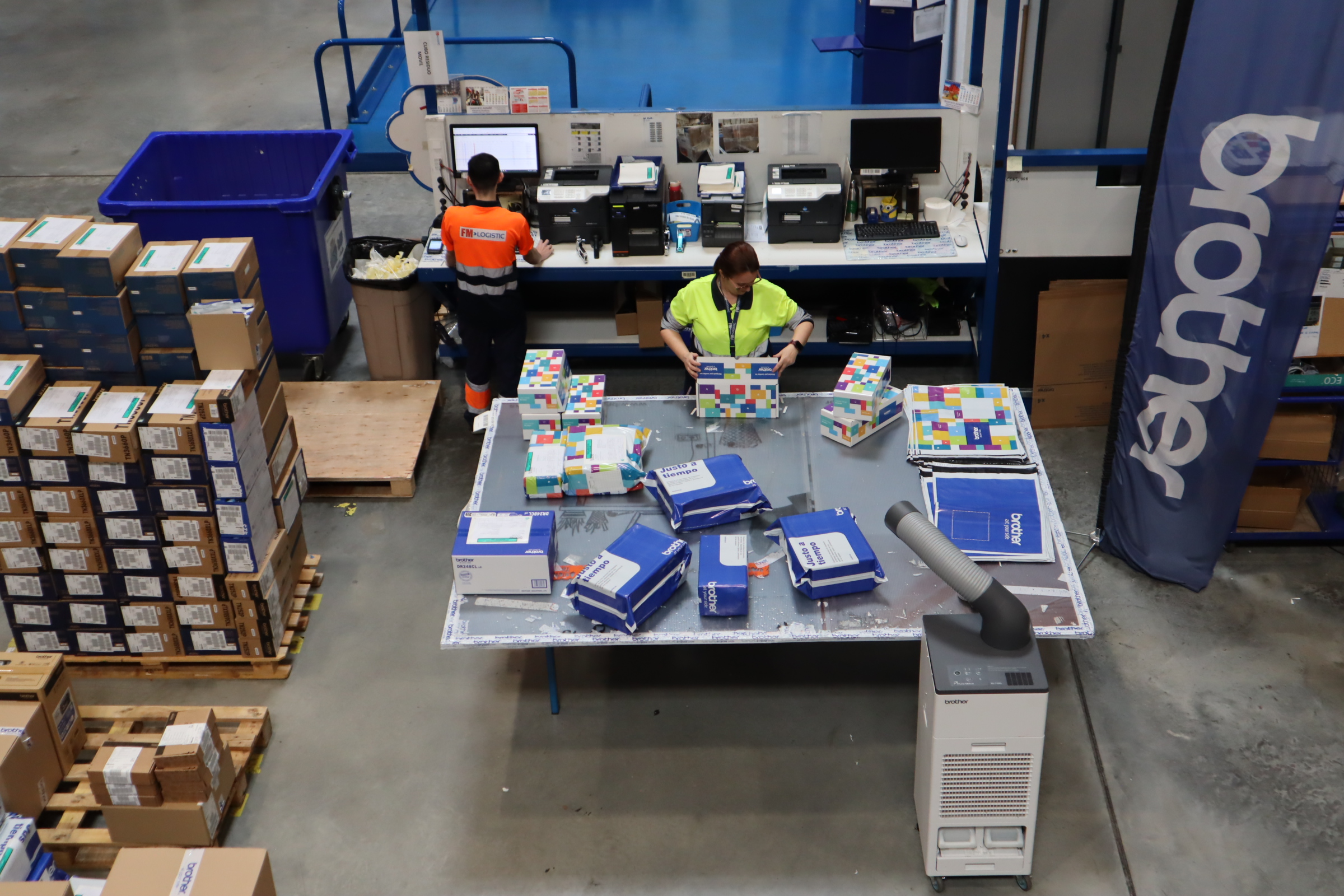 Brother Spot Cooler PD-7100S en nave industrial